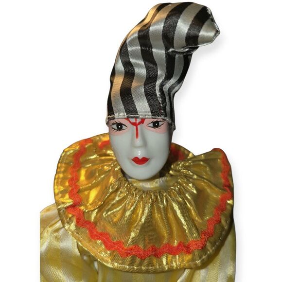 Vintage Harley Quinn Porcelain Doll - Picture 2 of 2